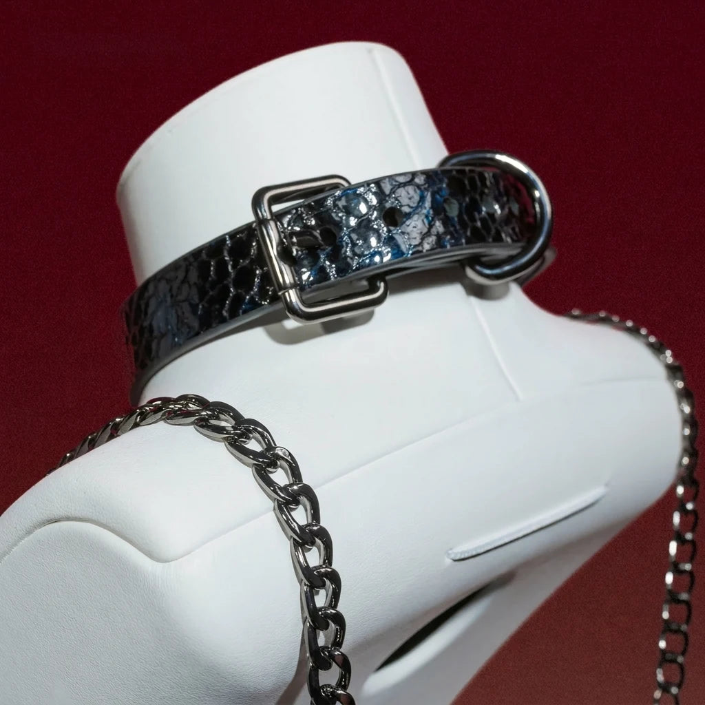 Black Snakeskin Ring Choker Collar and Chain Leash Set
