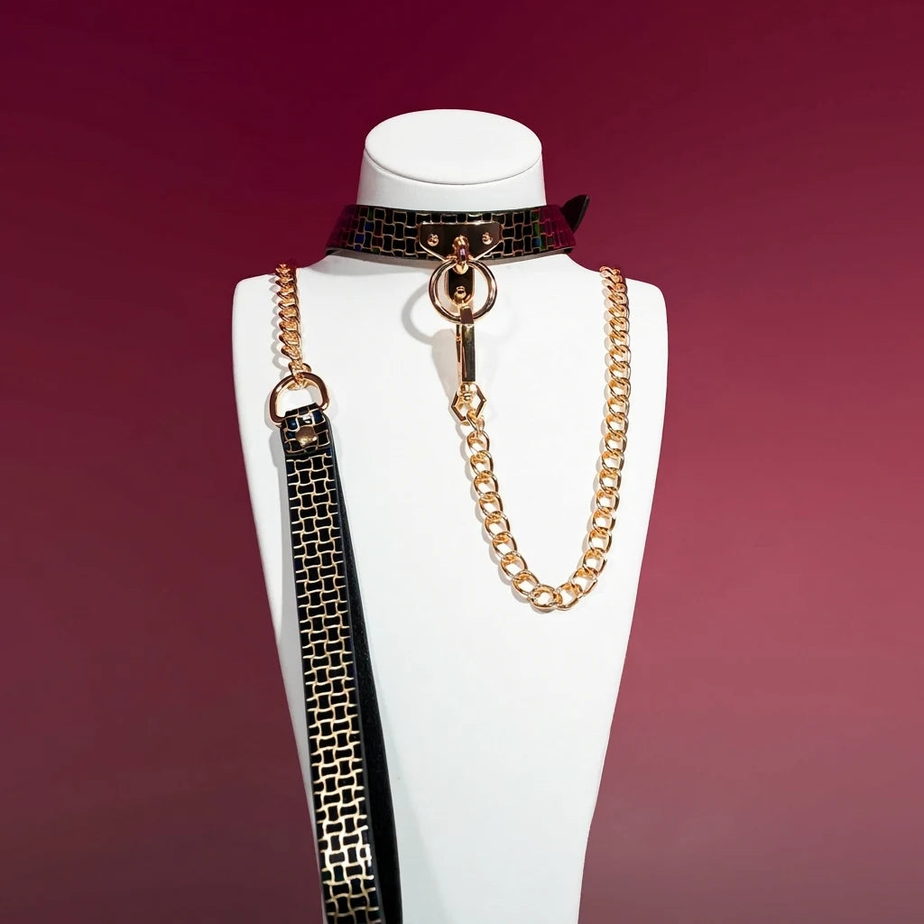 Black Croc T-Bar Choker Collar and Gold Chain Leash Set - Variant Image 1